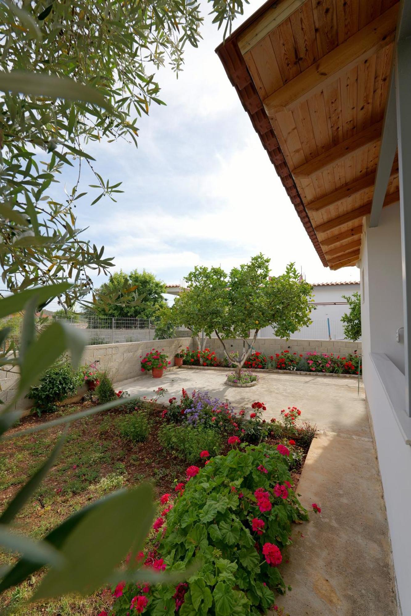 Brahimi Guest House Ksamil Exterior foto